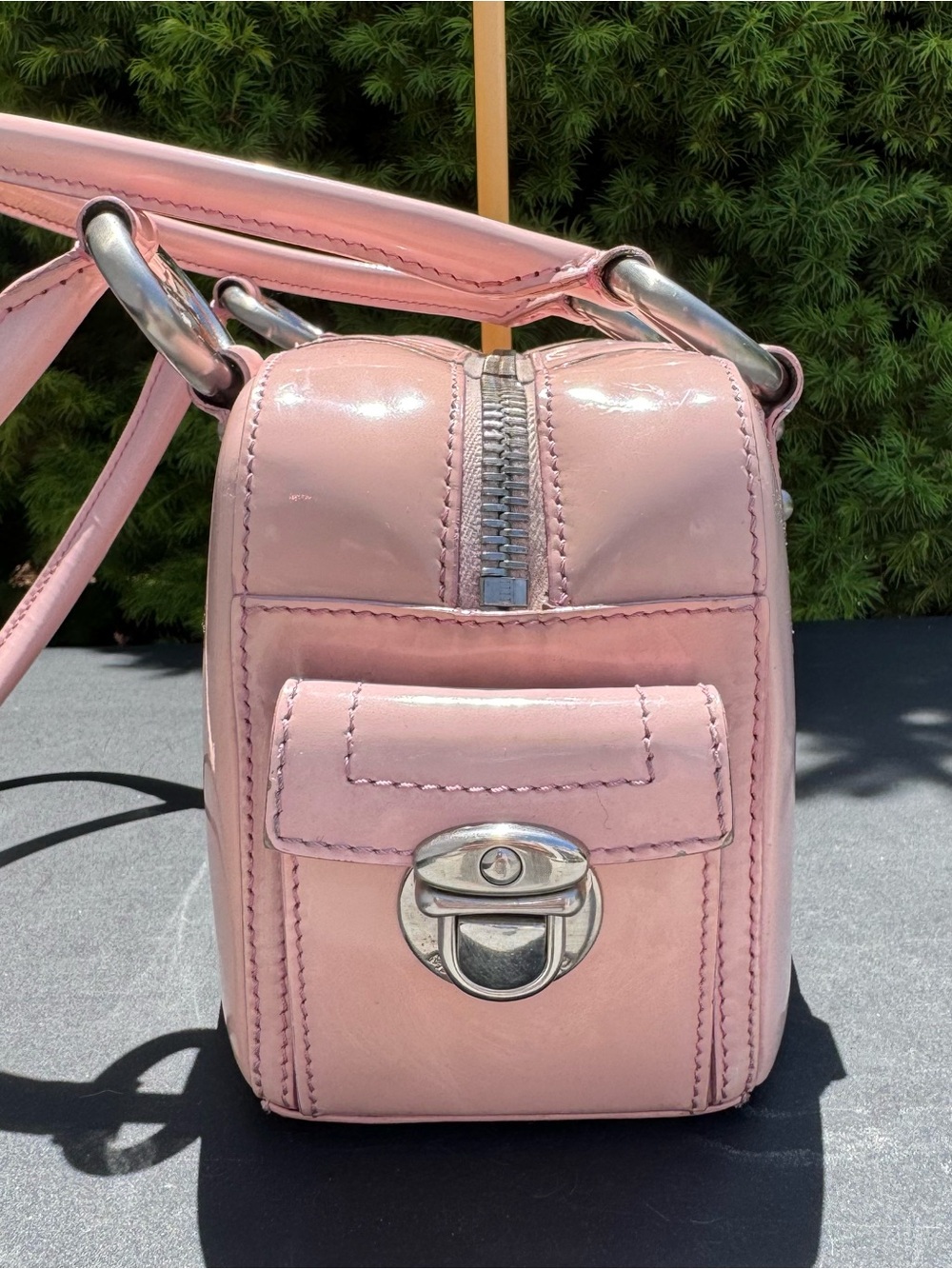 Marc Jacobs Vintage “Pink Wonder” Barrel Shoulder Bag - Picture 4 of 9